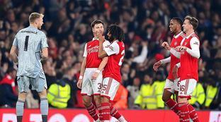 现代泳池设 现代泳池设